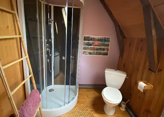 La Ruche - Coquelicot Bed and Breakfast 3*