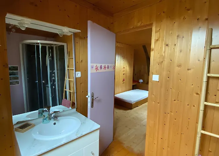 Bed and Breakfast La Ruche - Coquelicot 3*