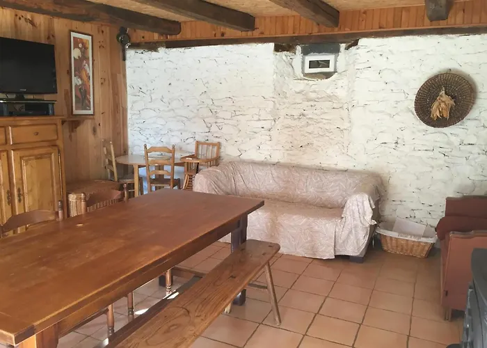 La Ruche - Coquelicot Bed and Breakfast