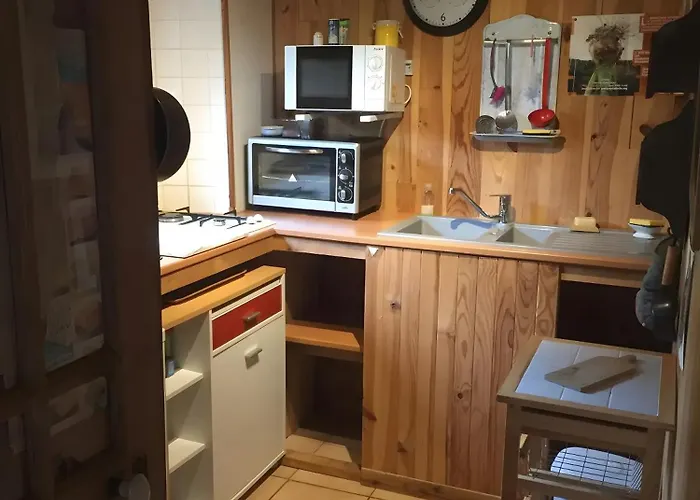 La Ruche - Coquelicot Mauriac (Cantal)